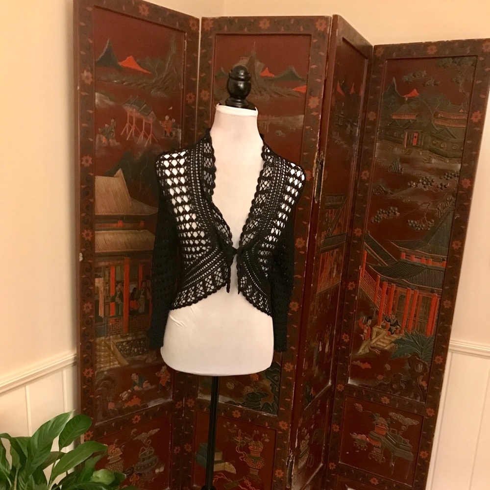 NWT!!!  Crochet Shrug